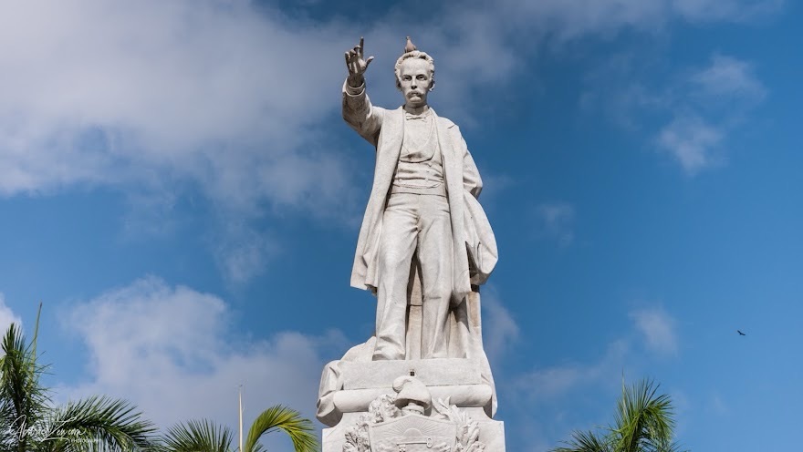 ✍️Un cortadito con José Martí